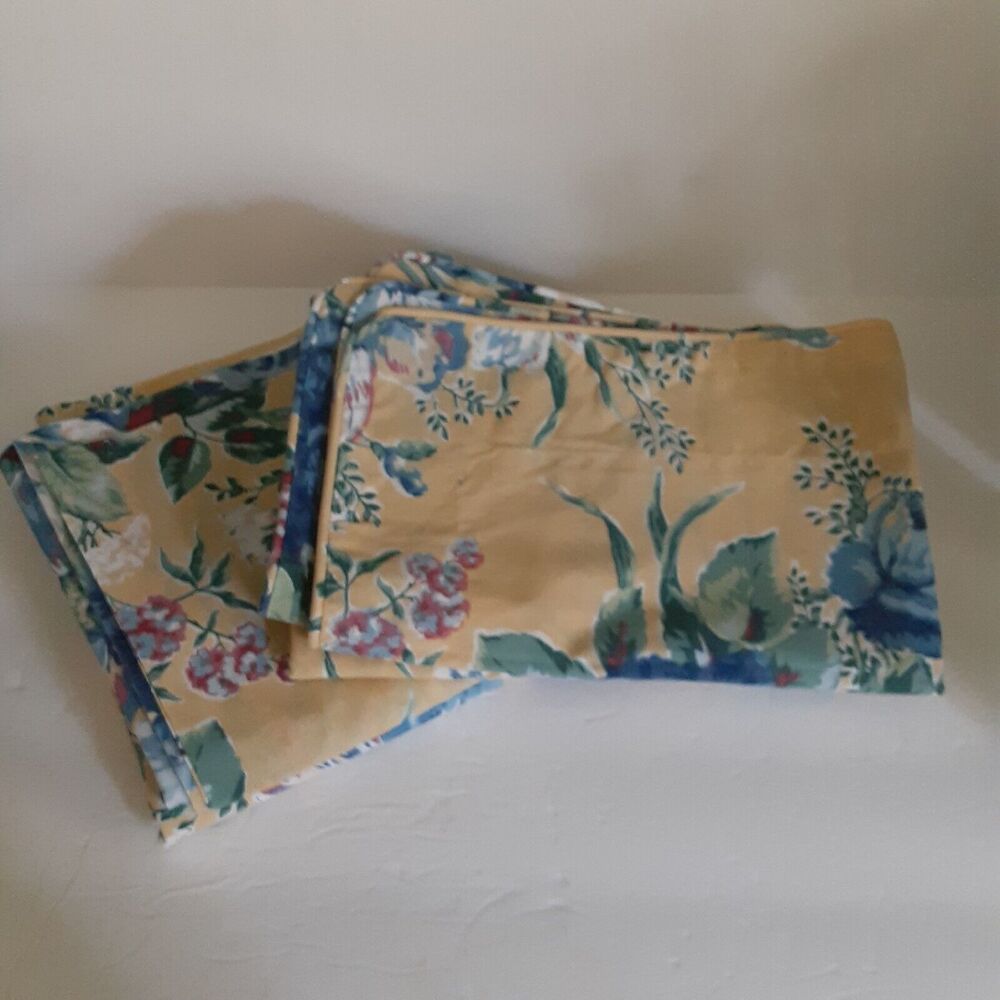 Wamsutta 4 Pc Pillow Shams & Valances Set Cottage Floral
